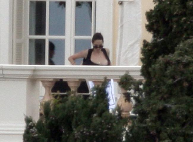 15P Celebrity actress Angelina Jolie lovely big nude boobs outdoor
