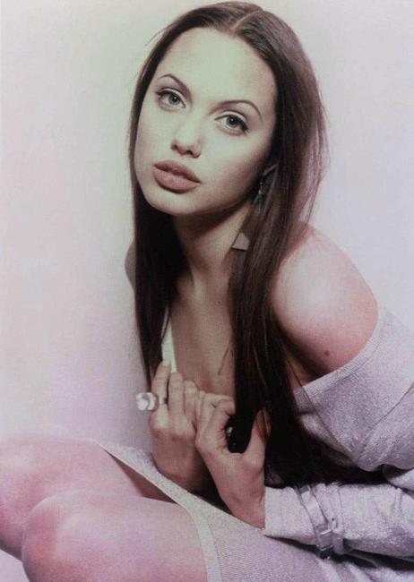 15P Celebrity actress Angelina Jolie lovely big nude boobs outdoor