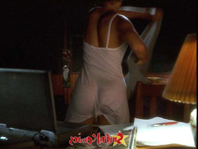 15P Celebrity cutie and best singer Jennifer Lopez nice upskirt
