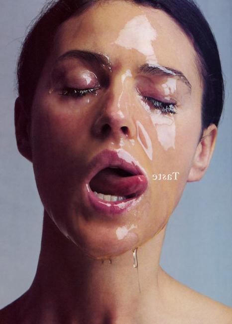 15P Celebrity milf Monica Bellucci expose lovely nude boobs
