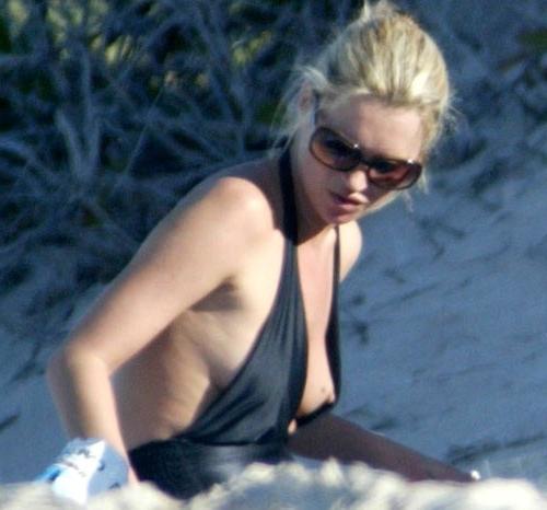 16P kate moss nude and nipple slips