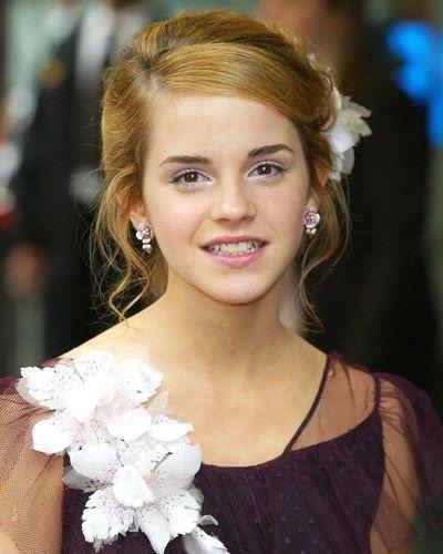 16P emma watson upskirt pics