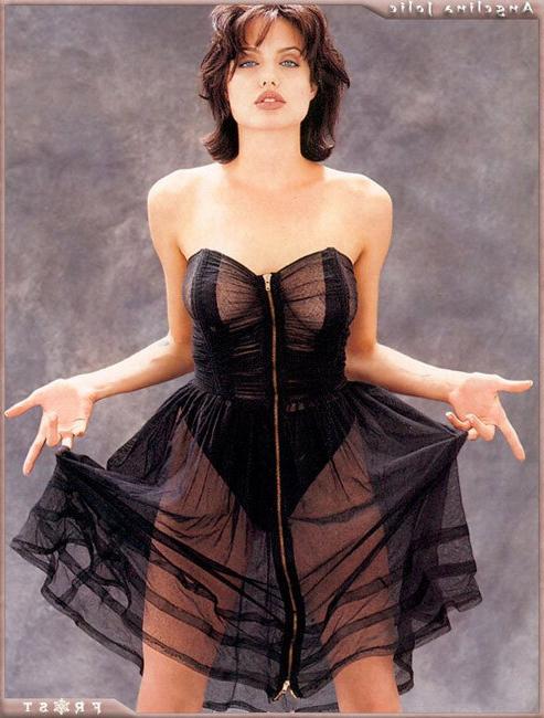15P Celebrity Angelina Jolie nude boobs and lovely cunt