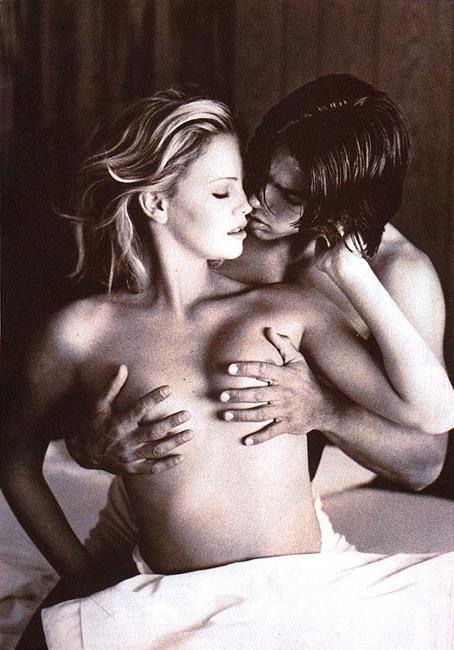 16P Celebrity Charlize Theron paparazzi nude boobs on the beach