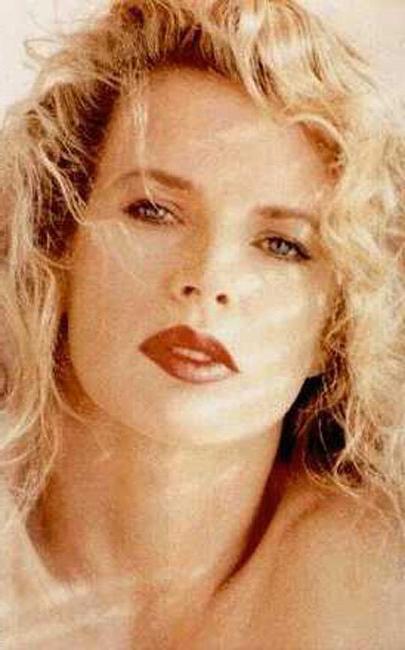 16P Best milf celeb Kim Basinger totally nude boobs and nice pussy
