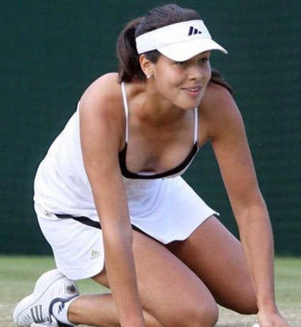 16P Celebrity babe Ana Ivanovic hot upskirt and sexy ass