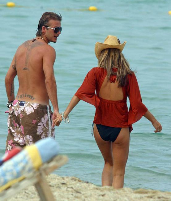 15P Victoria Beckham hard nipples and nude boobs on the beach