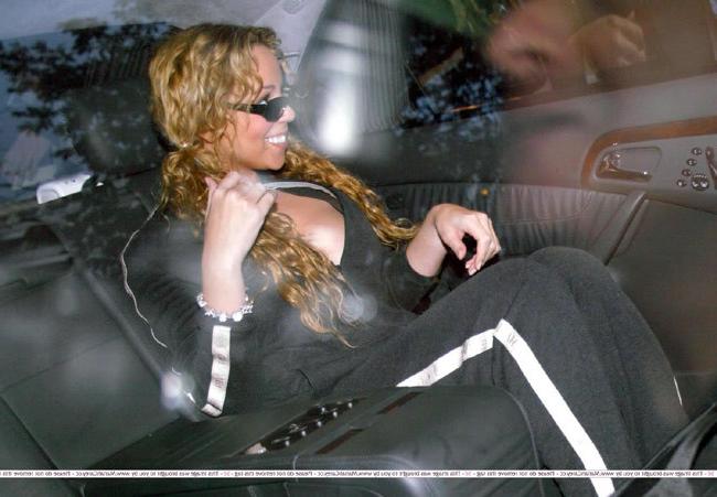 15P Celebrity singer Mariah Carey nude ass and hard nipples