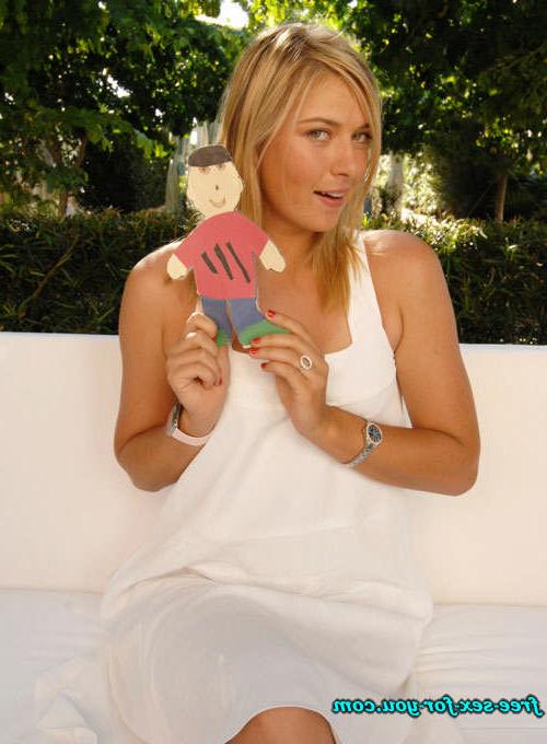 16P Maria Sharapova downblouse and upskirt paparazzi pictures