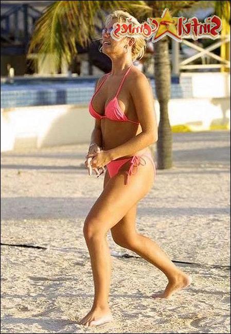 15P Celebrity superstar Britney Spears blowjob caps