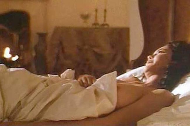 15P Celebrity Diane Lane nude in sex caps