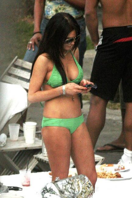 15P Scandal celebrity Lindsay Lohan nude ass and tits