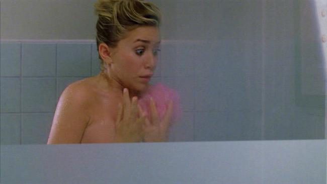 15P Celebrity Olsen Twins looking very sexy and hot