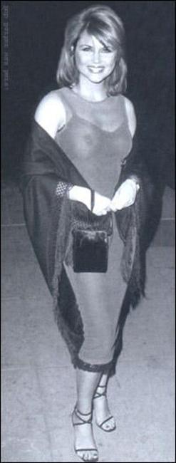 15P Celebrity Tiffani Amber Thiessen showing nude body