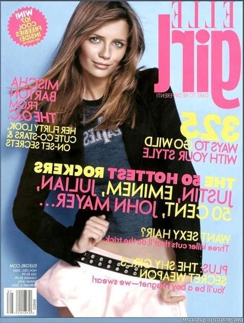 15P Lovely celebrity star Mischa Barton paparazzi pictures
