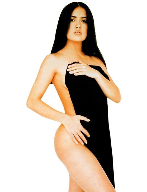 16P Charming celebrity babe Salma Hayek showing big nude boobs