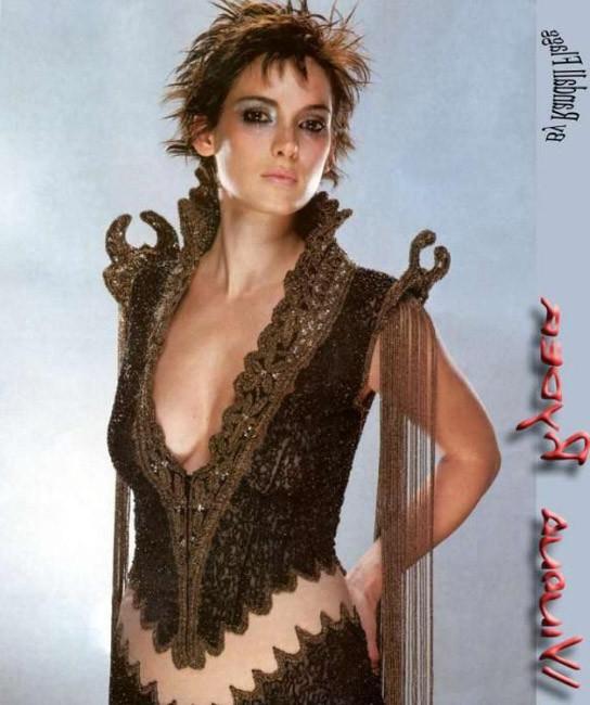 15P Amazing celebrity actress Winona Ryder looking very hot