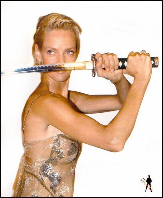 15P Lovely actress Uma Thurman showing hot nude ass and nude tits
