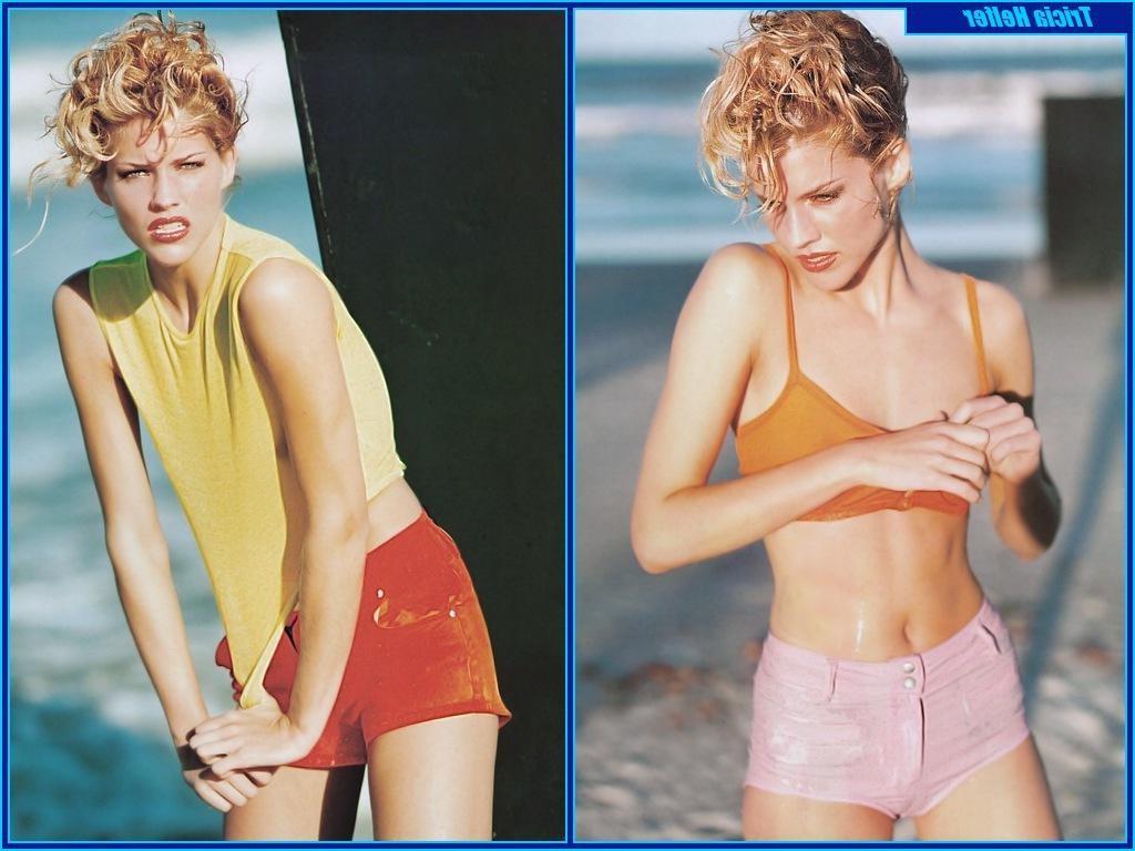 16P Tricia Helfer posing totally naked in water and in stockings