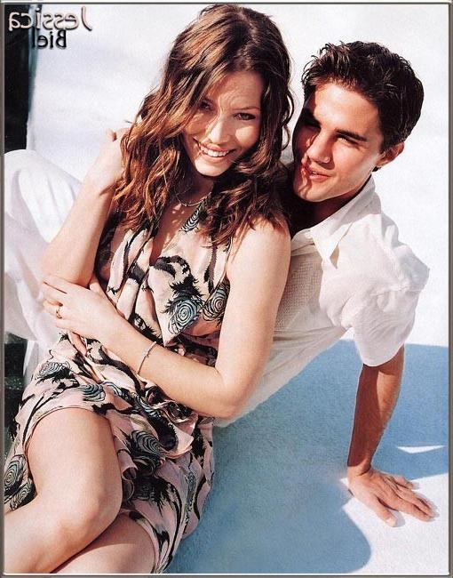 16P Celebrity Jessica Biel glamour photos