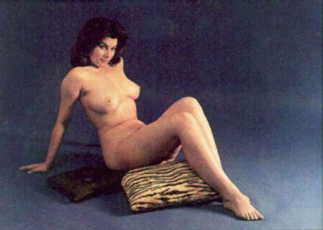 16P Adrienne Barbeau showing her nice tits