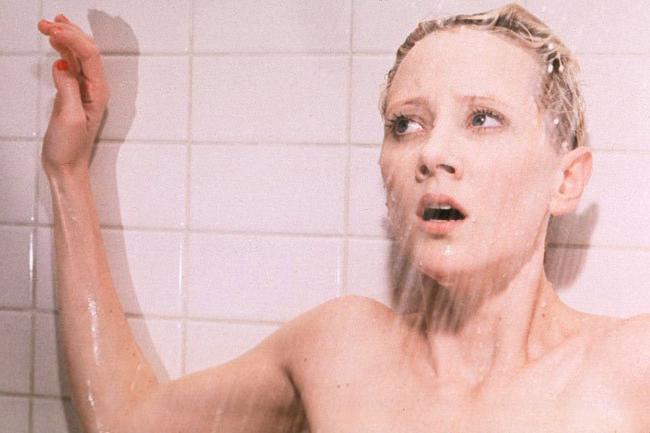 16P Anne Heche showing off nice tits