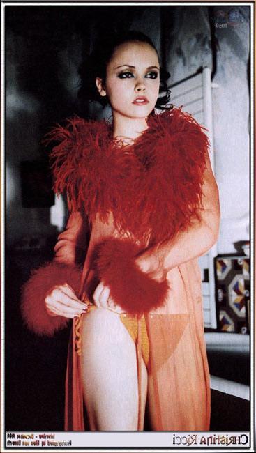 16P Sweet celebrity Christina Ricci exclusive photos