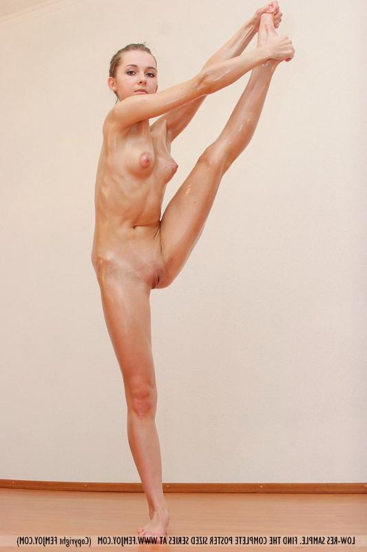 16P Ladislava is delicate and pretty ballerina