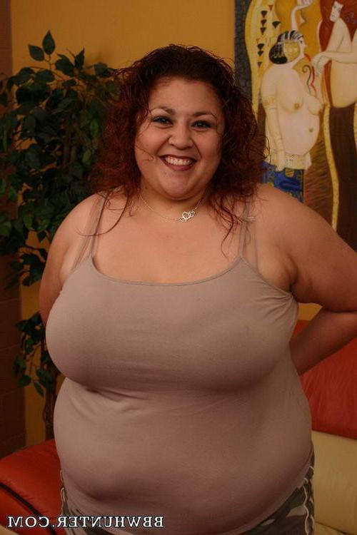 15P Plump slut sucking the stick dry
