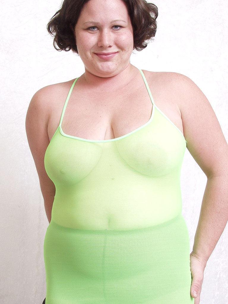 10P Plumper girl spreading in pantyhose