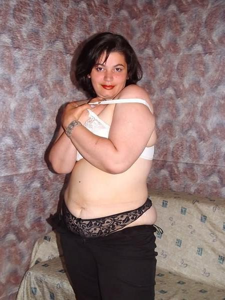 16P Fat ass teen plumper