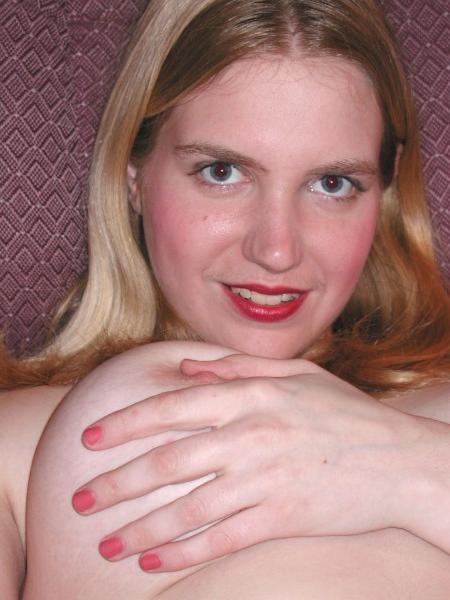 16P Blonde plumper in pantyhose