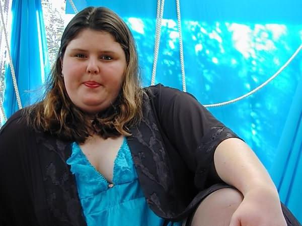 18P Young plumper