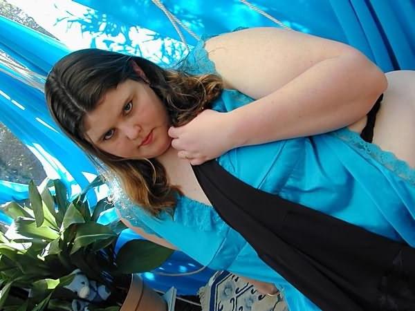 18P Young plumper