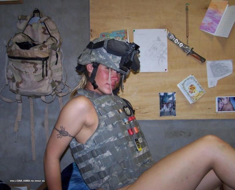 14P Hot military chick stripping naked for her boyfriend