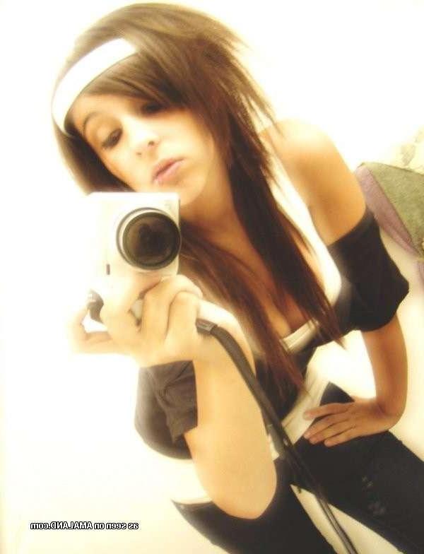 10P Busty emo cutie teasing her boyfriend while camwhoring