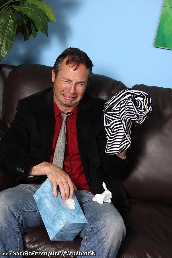 17P Tatianna Kush drinks black Cum in front of her Dad