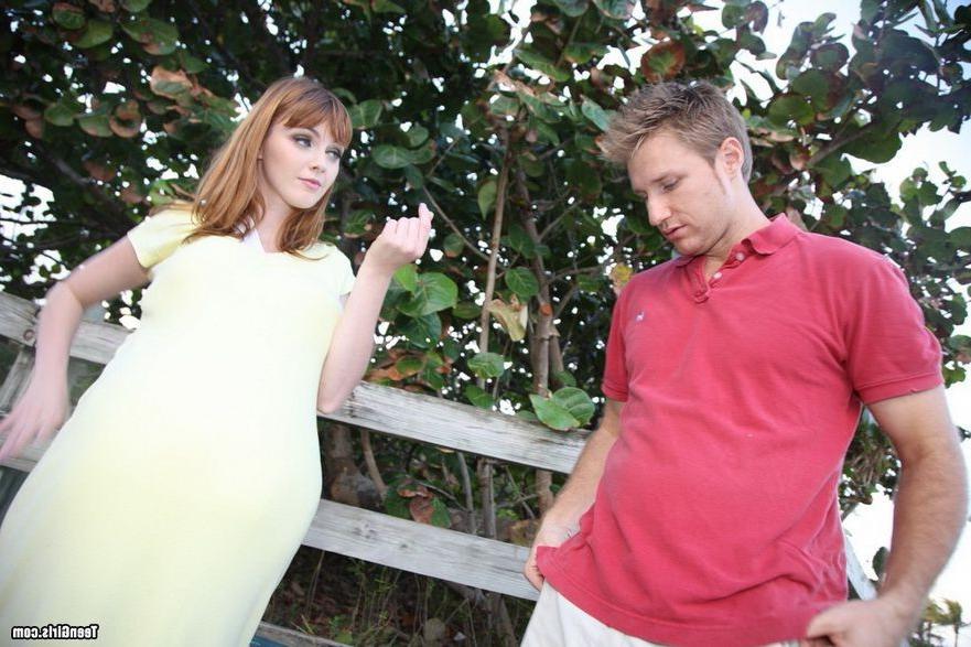 15P Redhead schoolgirl Marie McCray fucks till internal cumshot