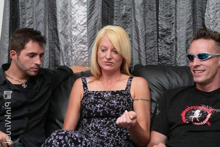 15P Nasty mature hardcore MMF threesome fuck and facial cumshot