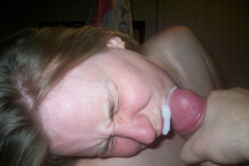 16P Hot amateur chicks who love to get drenched in cum