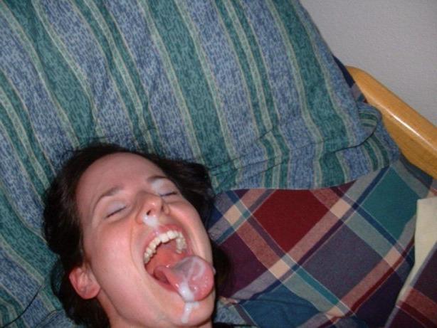 12P Pictures of very nice girlfriends licking balls