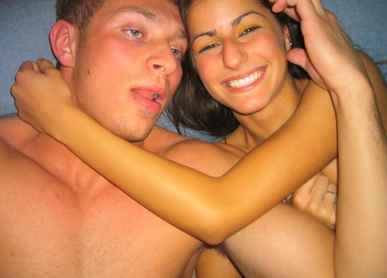 15P Homemade pix of amateur tanned GF fucked and splashed with cum