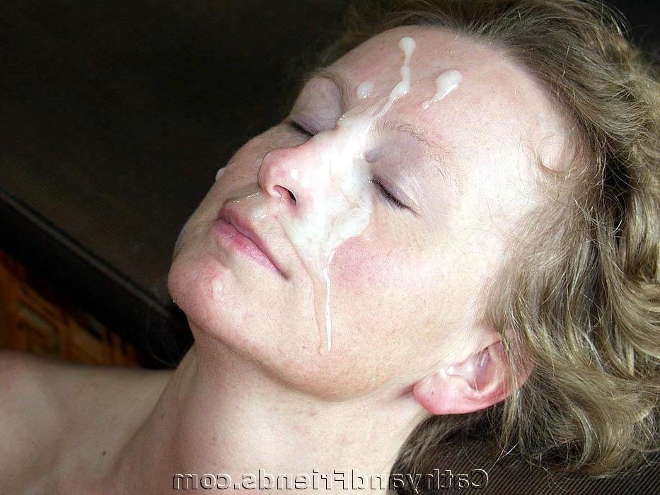 16P Hot housewife cumblasted near pool