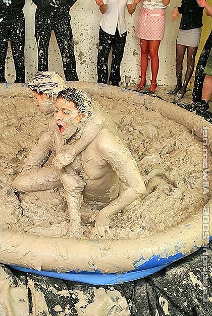 18P Mixed messy and party orgy pictures