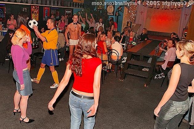 18P Mixed messy and party orgy pictures