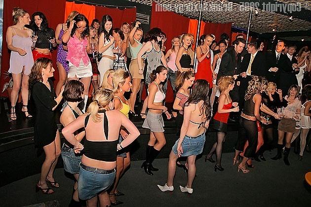 18P Mixed messy and party orgy pictures