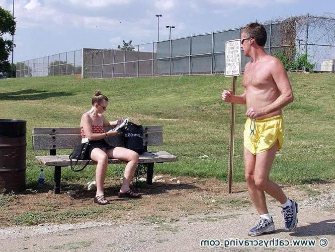 17P male jogger blown and balls emptied in public park