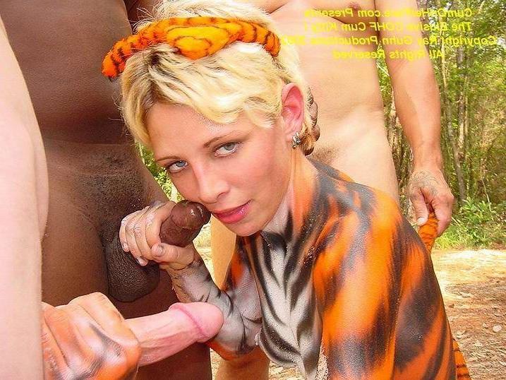 16P Outdoor group sex messy facial