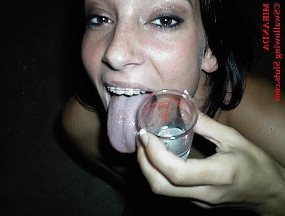 16P Dirty teen sucks a guys hairy balls until he cums for her
