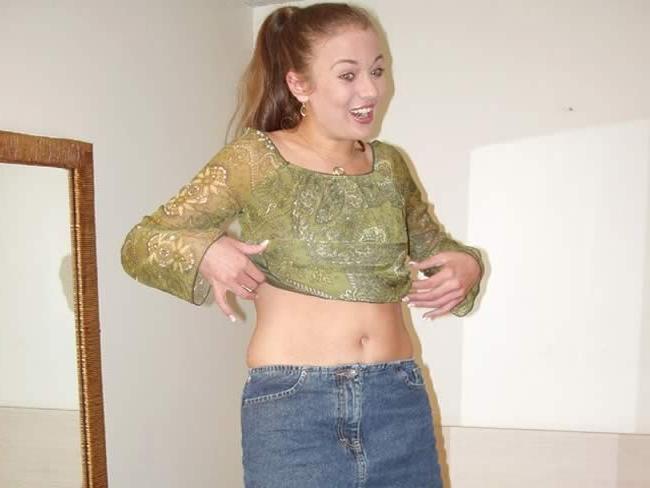 15P Shy amateur fucking her boyfriend